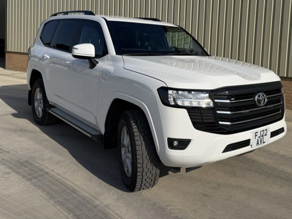 B6 Armoured Toyota Land Cruiser – LHD UK Road Unregistered - Govsales of mod surplus ex army trucks, ex army land rovers and other military vehicles for sale
